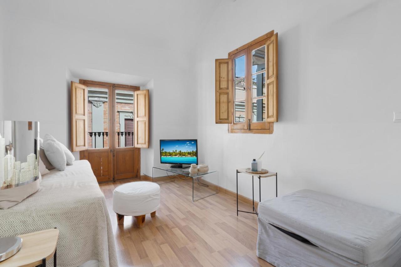 Penthouse In Malaga Historic Center By Costarentals - Mal01 Exterior foto